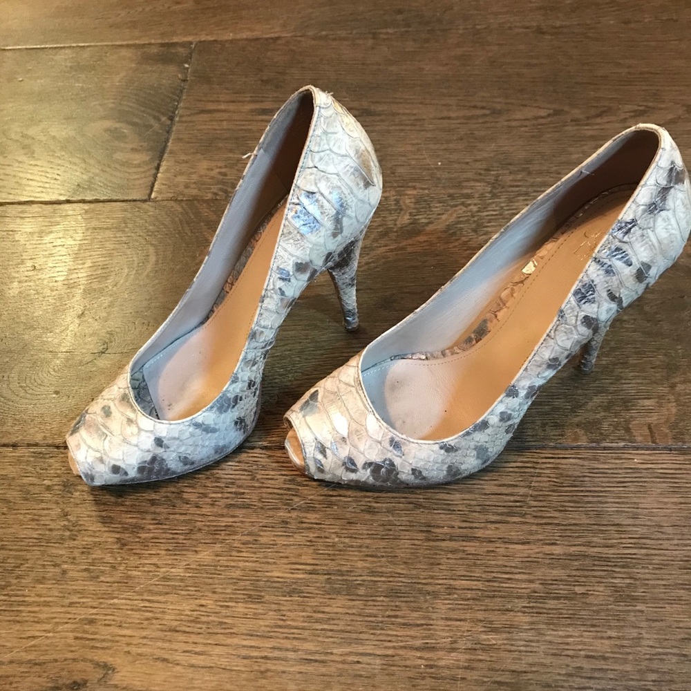 Open toe high heels - Picture 4 of 8